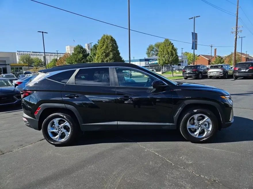 2024 Hyundai Tucson SEL photo 1