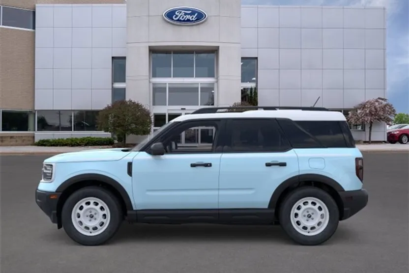 2025 Ford Bronco Sport Heritage photo 1