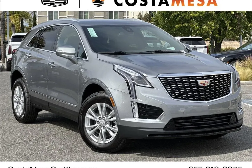 2025 Cadillac XT5 Luxury photo 1