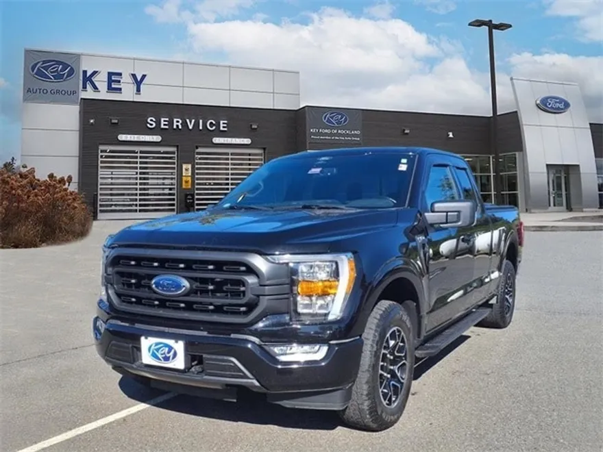 2022 Ford F-150 XLT photo 1