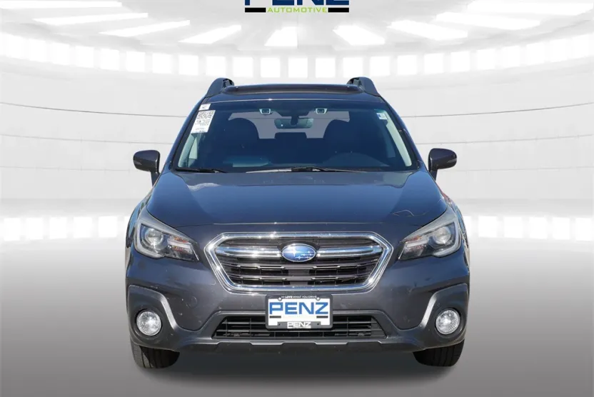 2018 Subaru Outback 2.5i photo 1