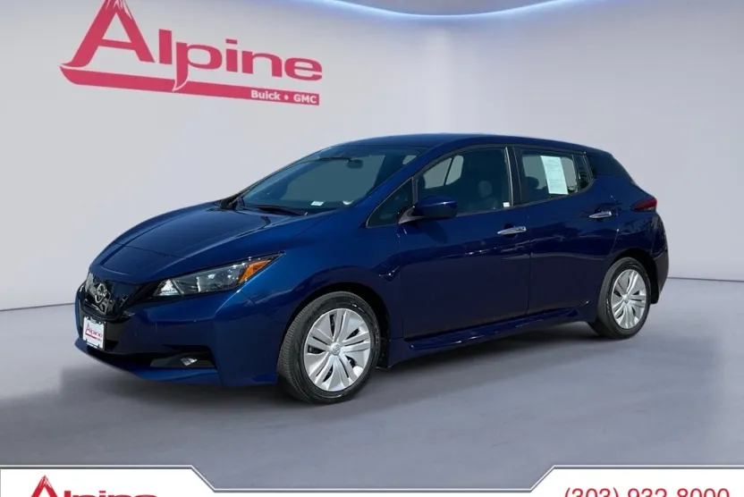 2023 Nissan Leaf S photo 1