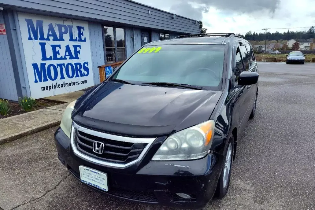 2010 Honda Odyssey Touring photo 1