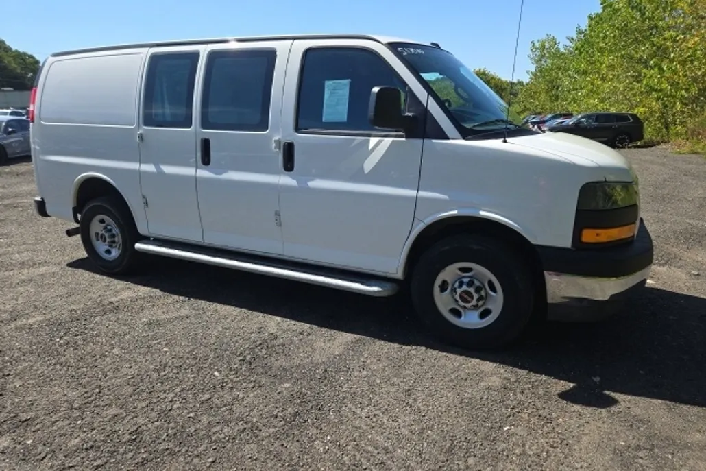 2023 Gmc Savana 2500 Cargo photo 1