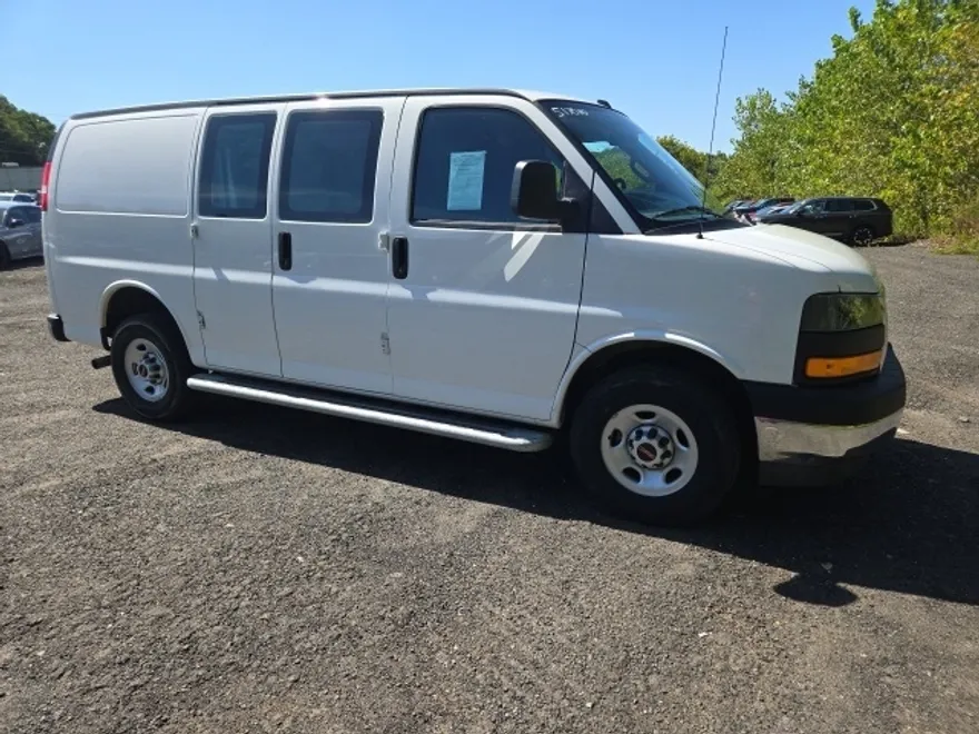 2023 Gmc Savana 2500 Cargo photo 1