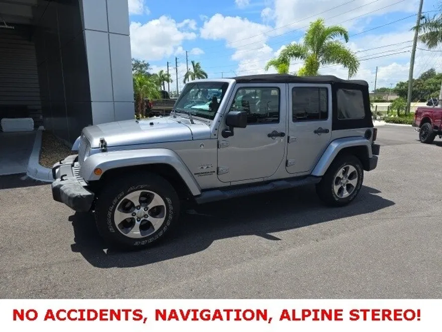 2017 Jeep Wrangler Unlimited Sahara photo 1