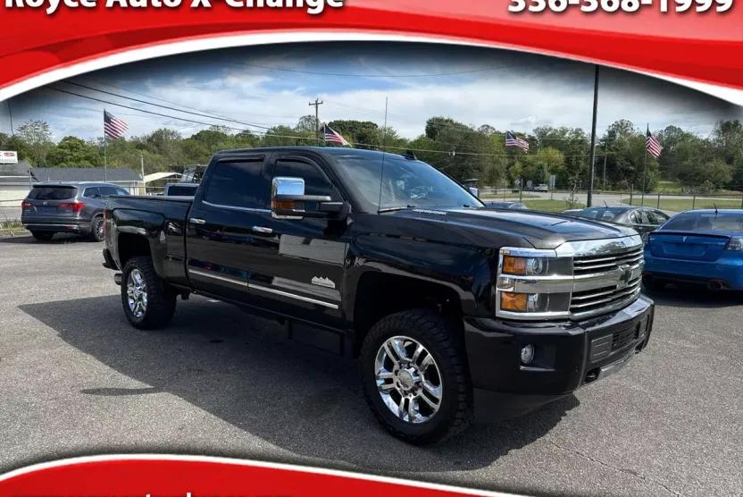 2016 Chevrolet Silverado 2500HD High Country photo 1