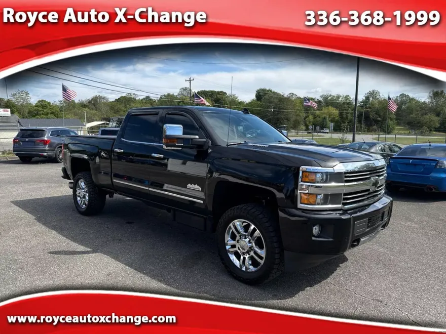 2016 Chevrolet Silverado 2500HD High Country photo 1