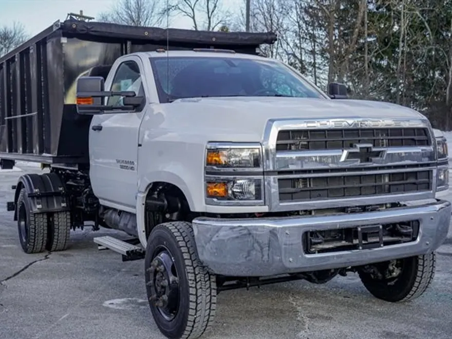 2024 Chevrolet Silverado 5500HD Work Truck photo 1
