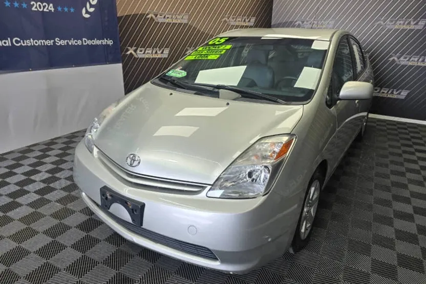 2005 Toyota Prius Base photo 1