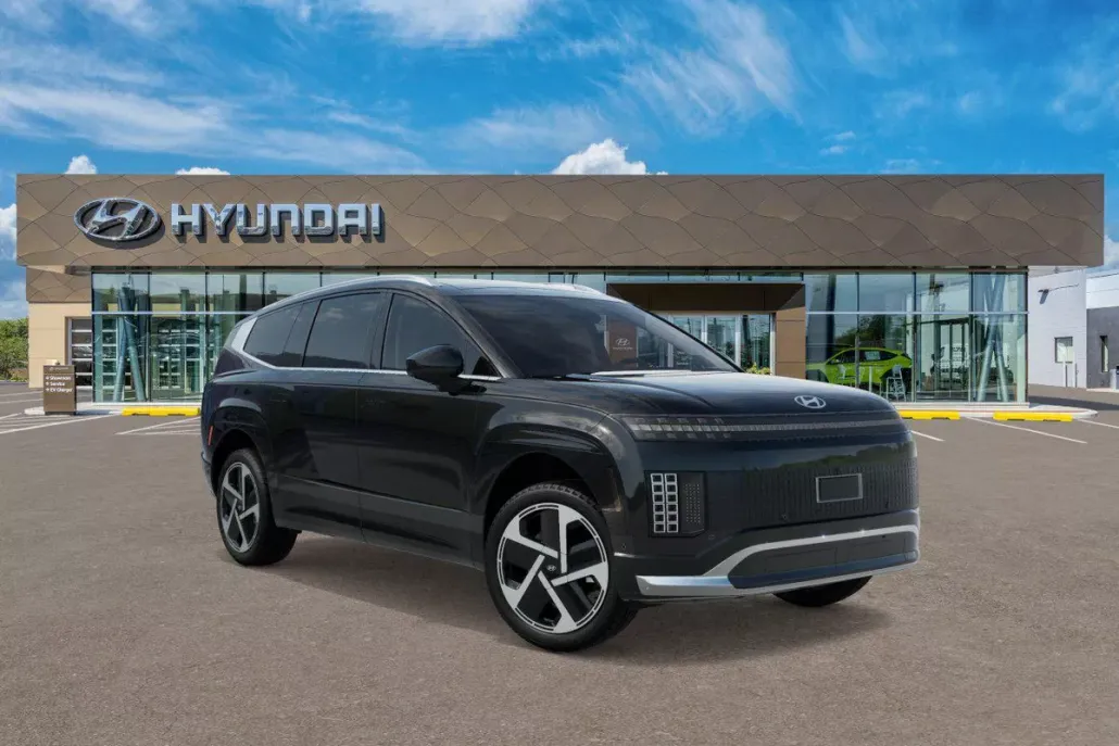 2026 Hyundai Ioniq photo 1