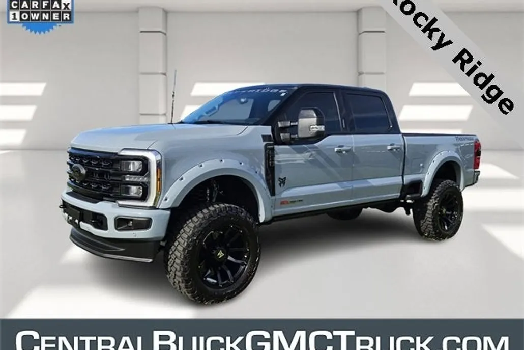 2024 Ford F-250 Lariat photo 1
