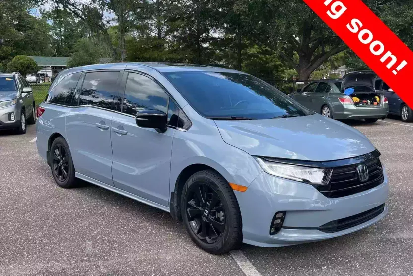 2023 Honda Odyssey Sport photo 1
