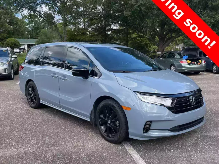 2023 Honda Odyssey Sport photo 1