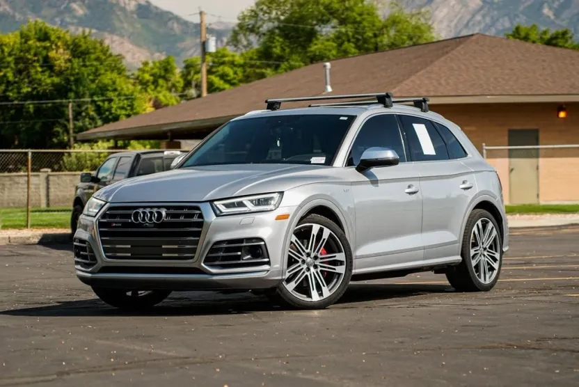 2018 Audi SQ5 Premium Plus photo 1