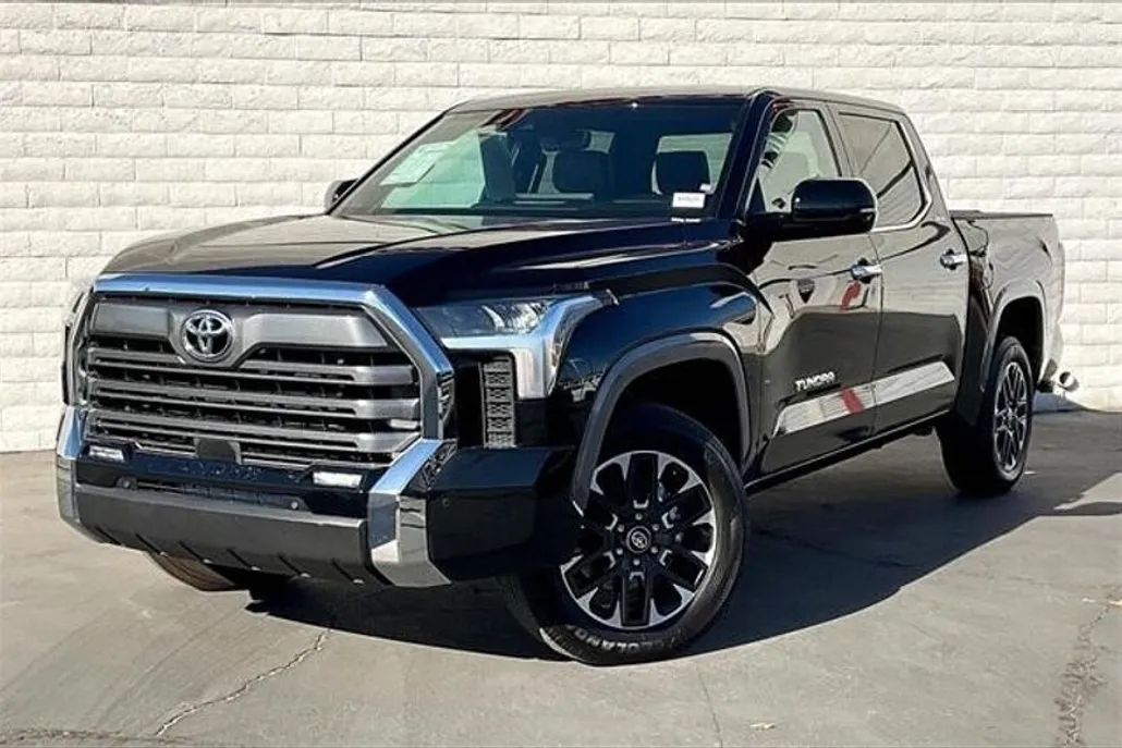 2025 Toyota Tundra Limited photo 1