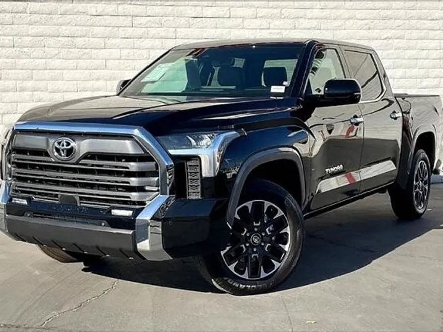 2025 Toyota Tundra Limited photo 1