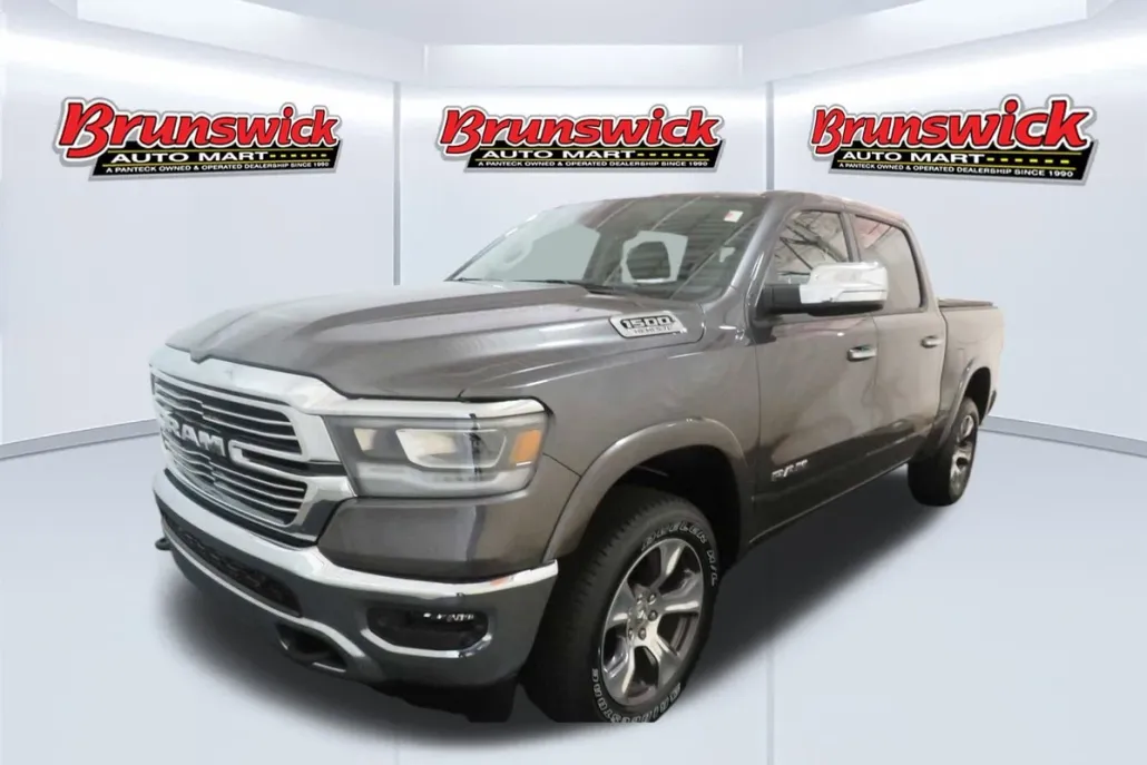 2022 Ram 1500 Laramie photo 1