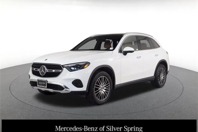 2023 Mercedes Benz GLC 300 4MATIC photo 1