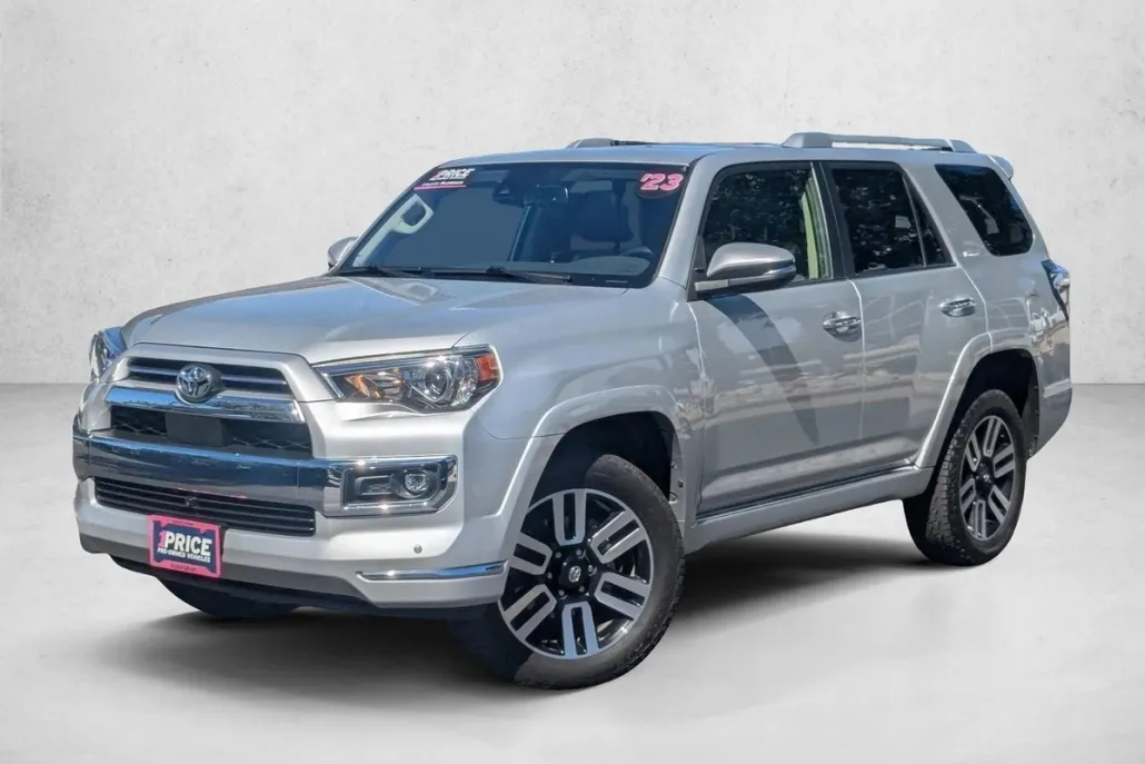 2023 Toyota 4Runner Limited photo 1