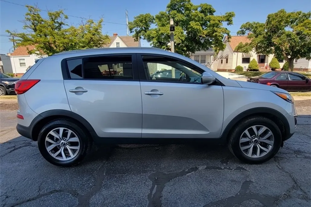 2015 Kia Sportage LX photo 1