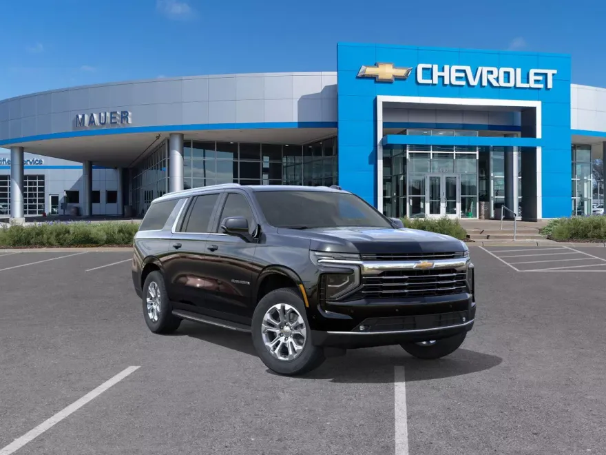 2026 Chevrolet Suburban LT photo 1