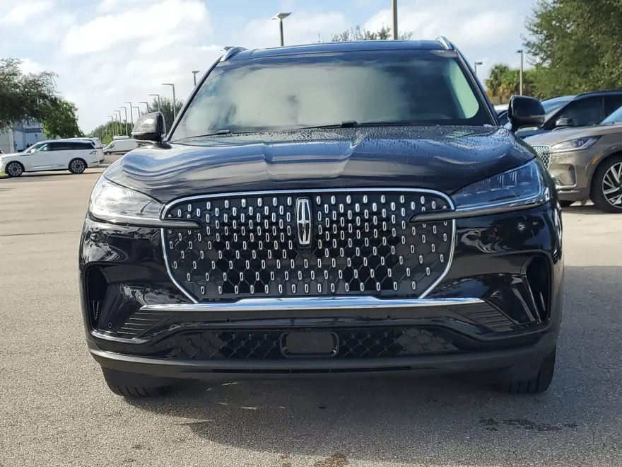 2025 Lincoln Aviator Premiere photo 1