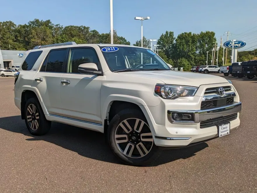 2021 Toyota 4Runner Limited photo 1