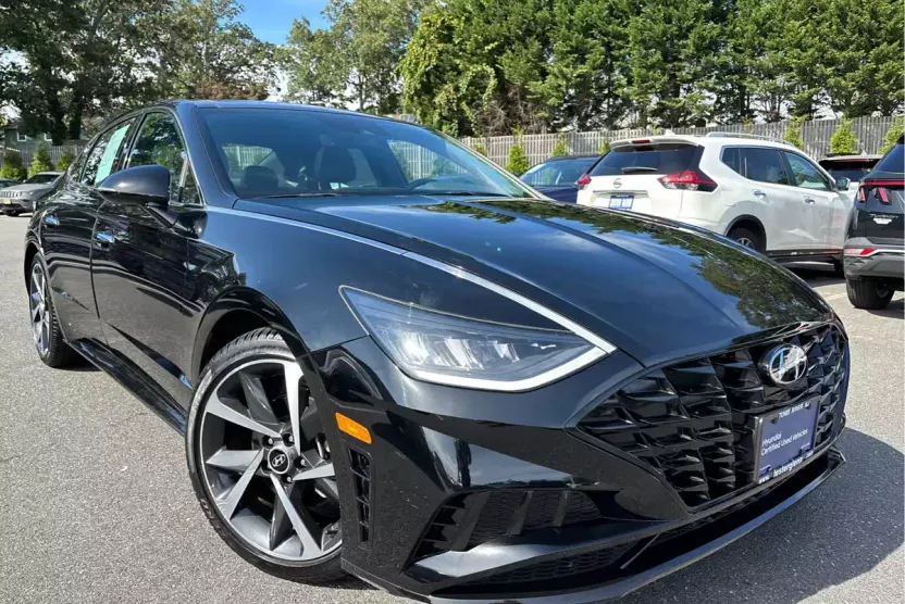 2023 Hyundai Sonata SEL Plus photo 1