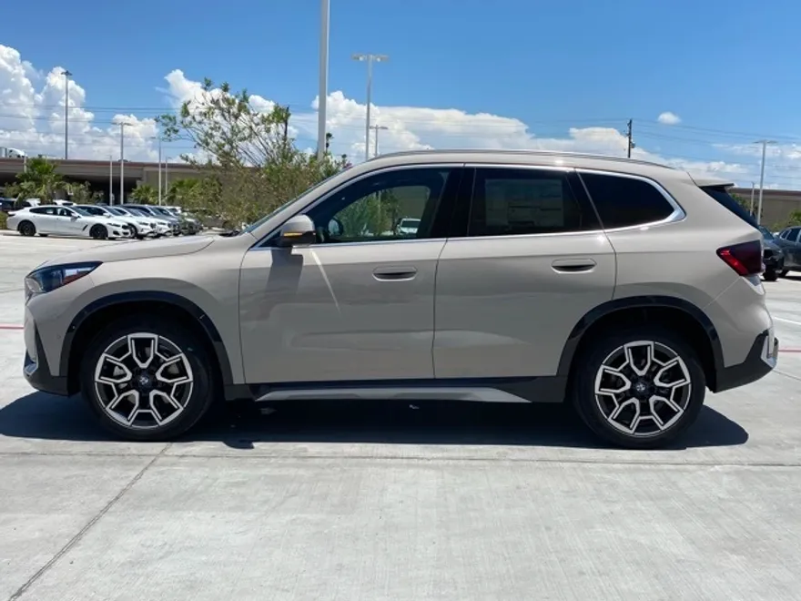 2026 Bmw X1 XDrive28i photo 1