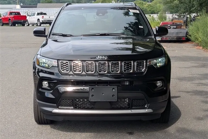2025 Jeep Compass Limited photo 1