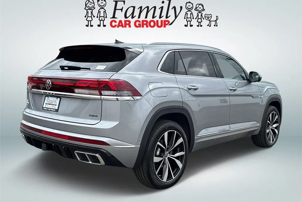 2025 Volkswagen Atlas Cross Sport SEL Premium R-Line photo 1