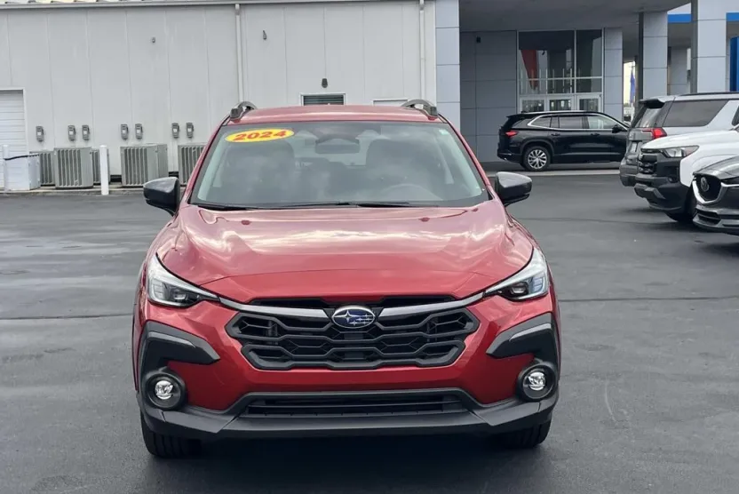 2024 Subaru Crosstrek Limited photo 1