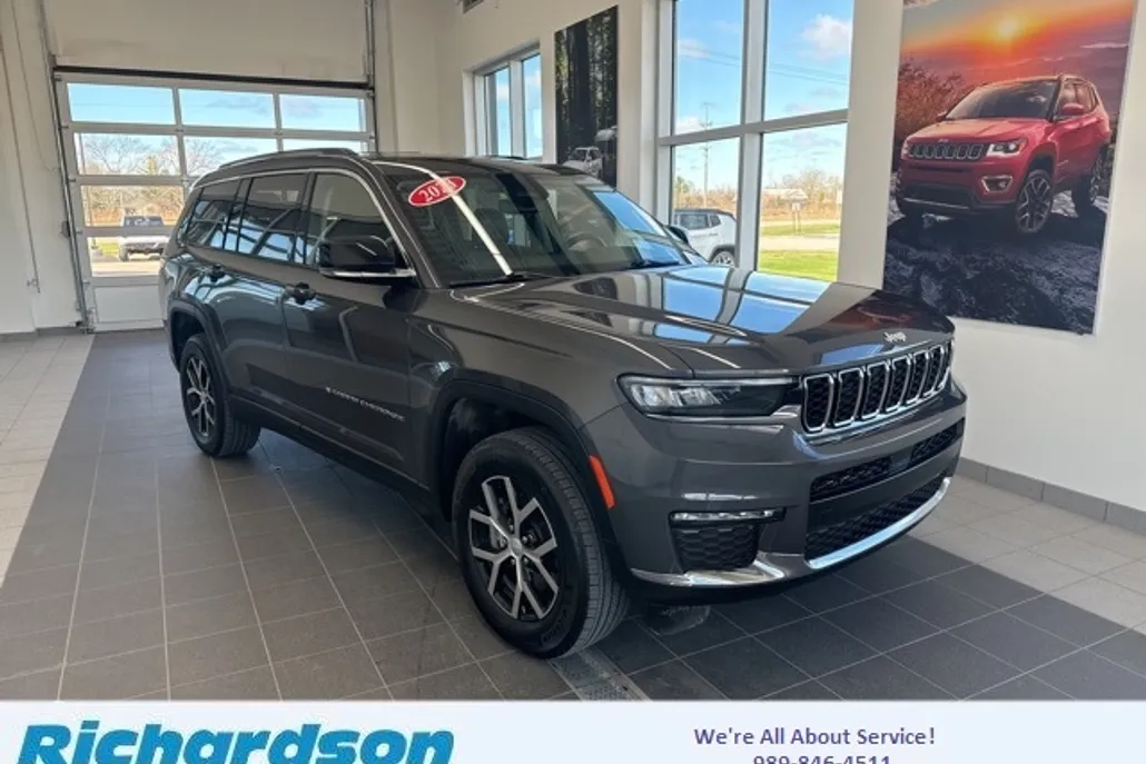 2023 Jeep Grand Cherokee Limited photo 1
