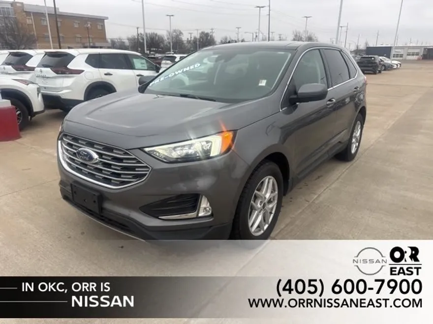 2022 Ford Edge SEL photo 1