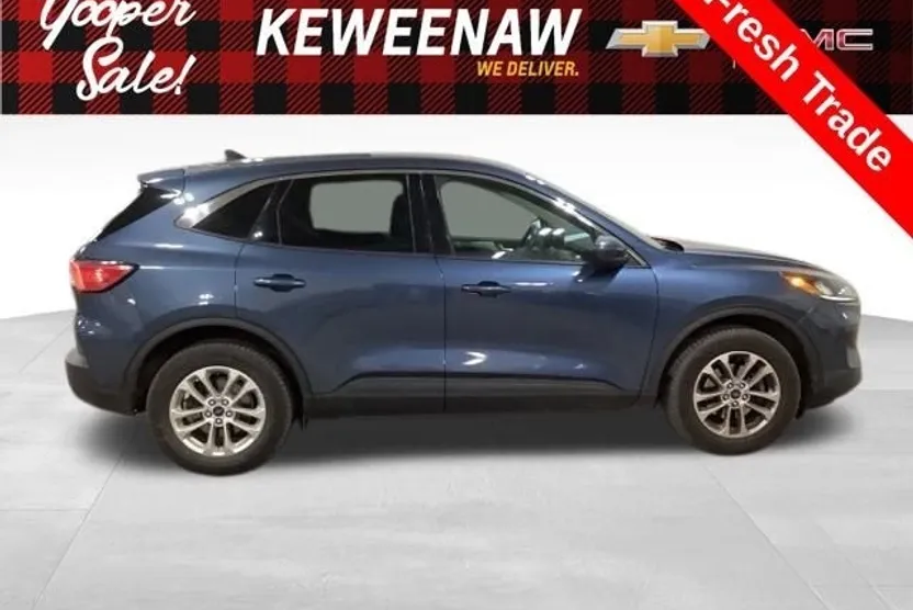 2020 Ford Escape SE photo 1