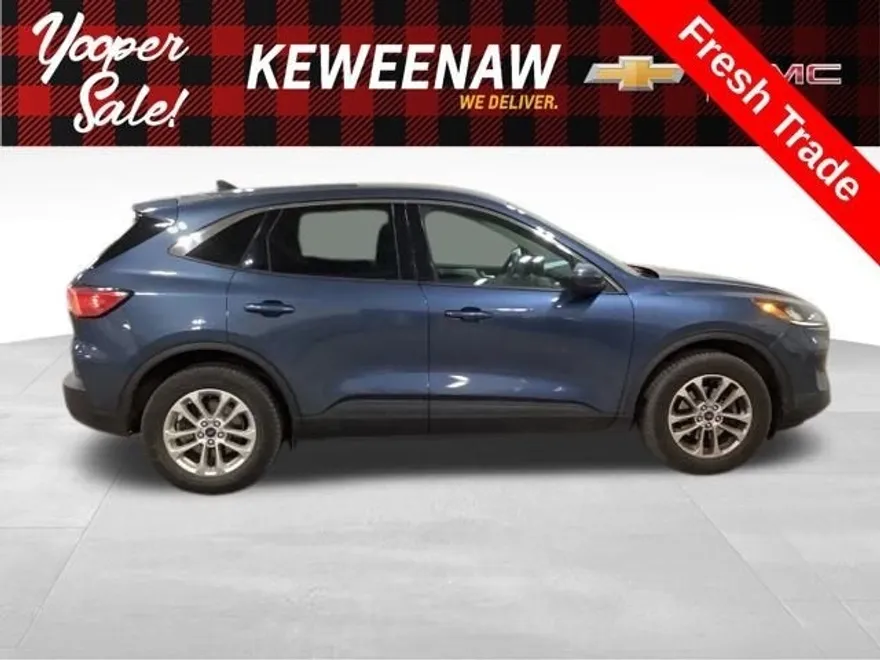 2020 Ford Escape SE photo 1