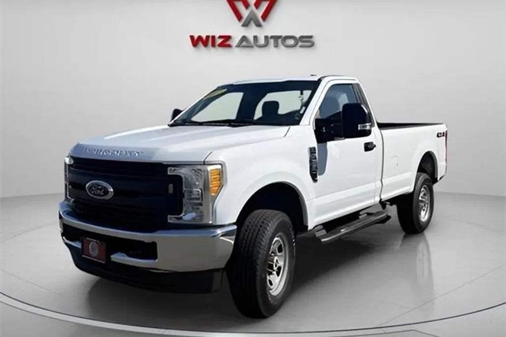 2017 Ford F-350 photo 1