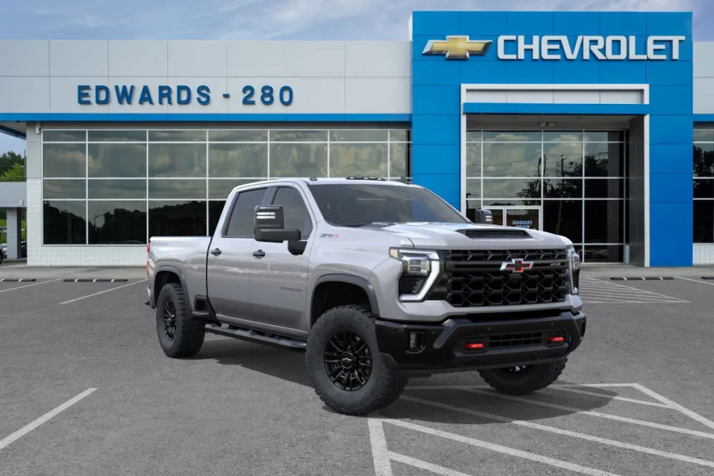 2026 Chevrolet Silverado 2500HD ZR2 photo 1