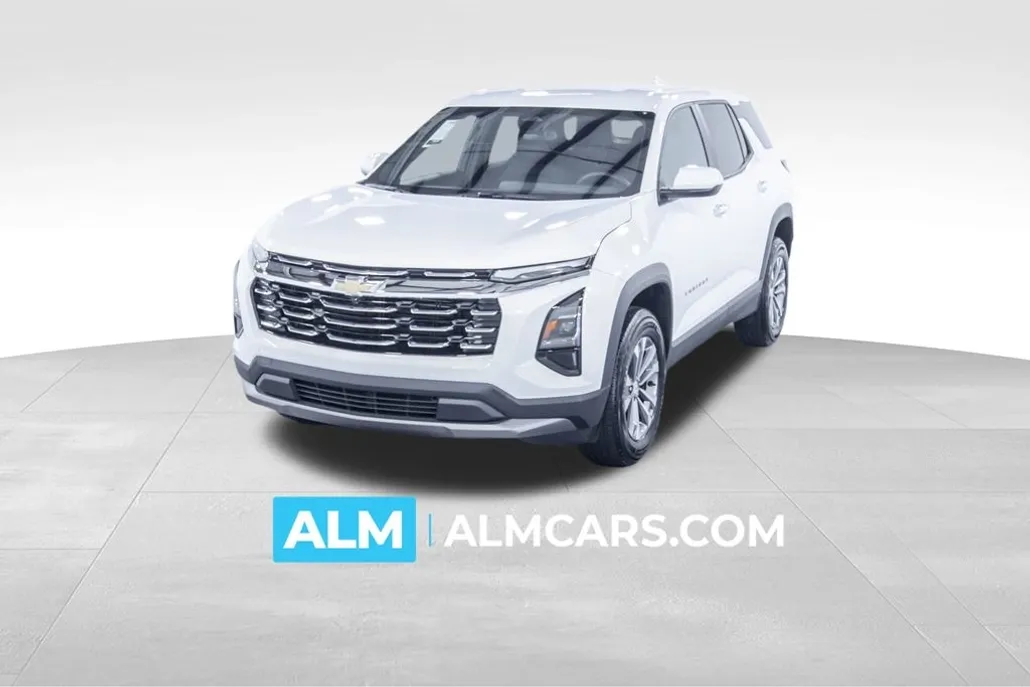2025 Chevrolet Equinox LT photo 1
