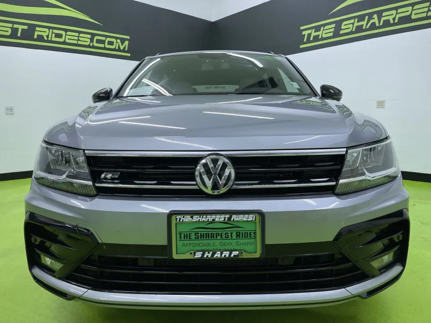 2020 Volkswagen Tiguan SE photo 1