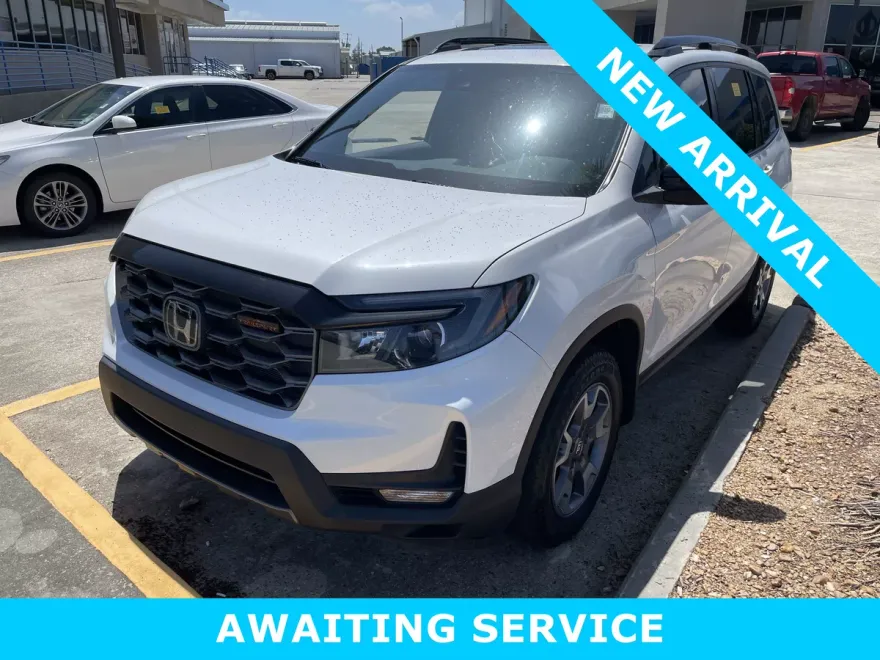 2022 Honda Passport TrailSport photo 1