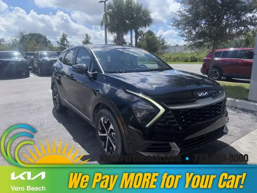 2023 Kia Sportage EX photo 1