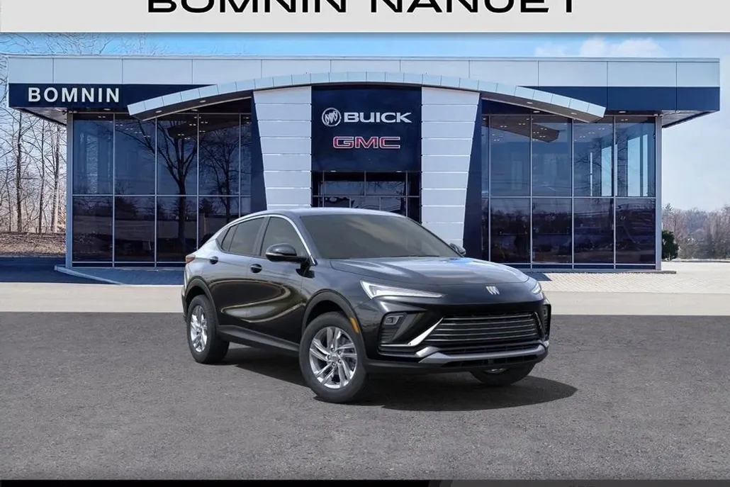 2025 Buick Envista Preferred photo 1
