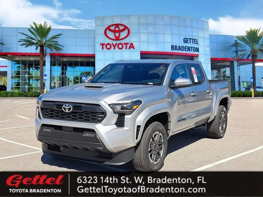 2025 Toyota Tacoma TRD Sport Double Cab photo 1