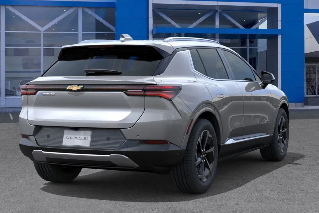 2025 Chevrolet Equinox EV LT photo 1