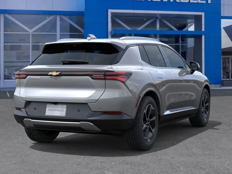2025 Chevrolet Equinox EV LT photo 1