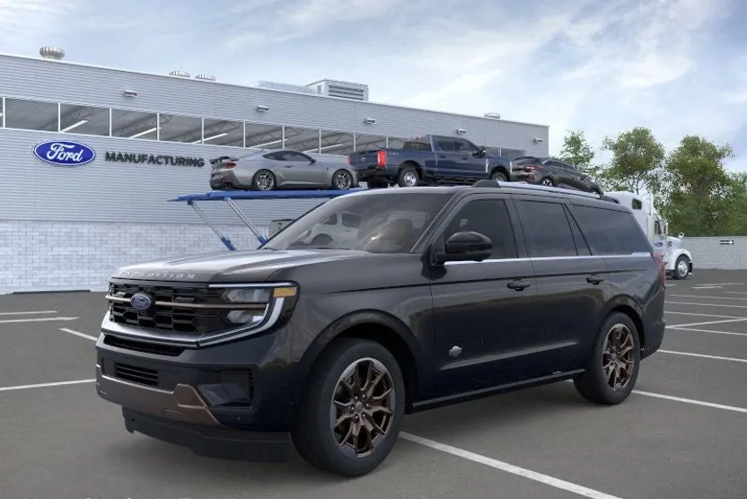 2025 Ford Expedition King Ranch photo 1