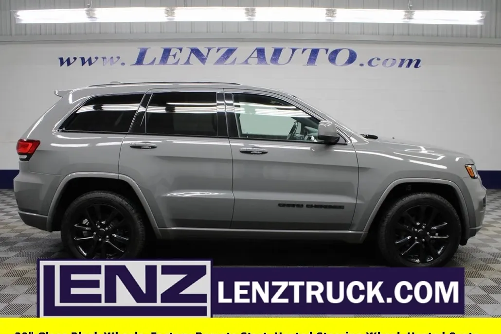 2020 Jeep Grand Cherokee Altitude photo 1