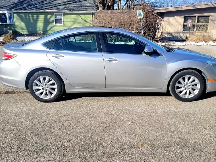 2011 Mazda Mazda6 Touring Plus photo 1